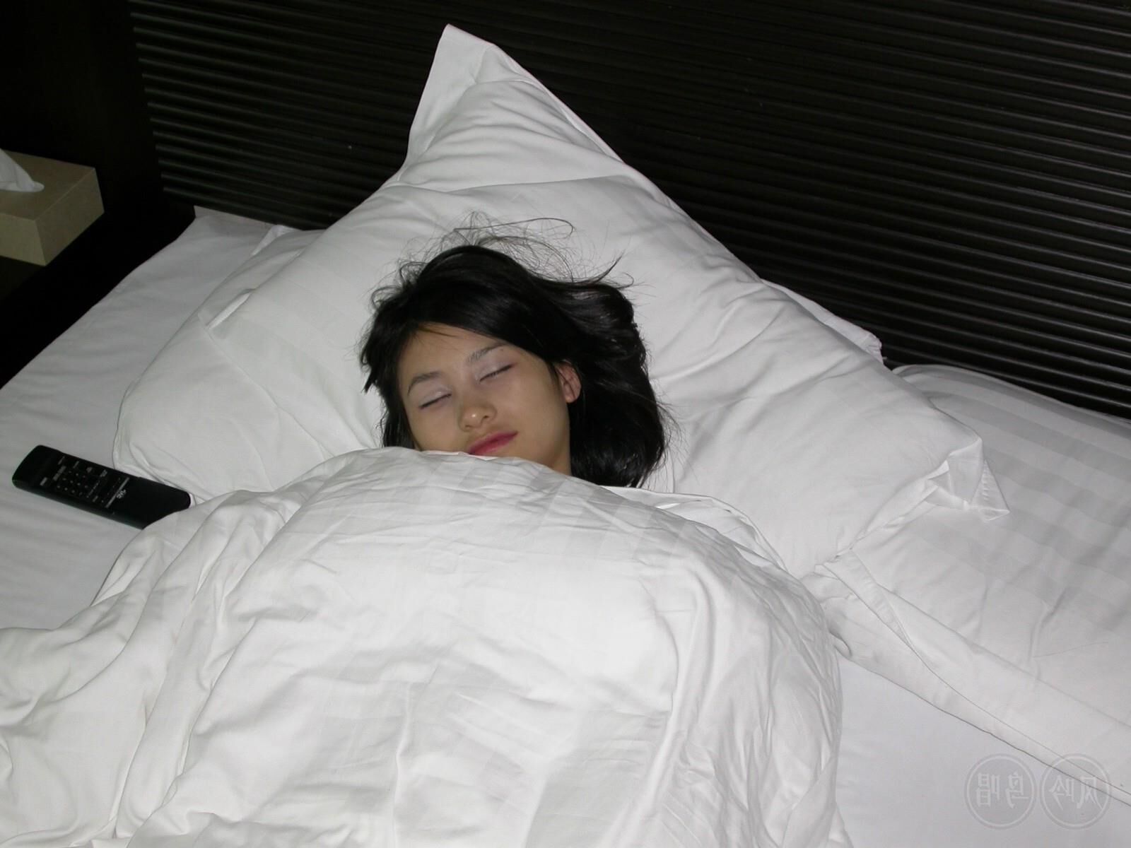 Chinese girlfriend at the hotel