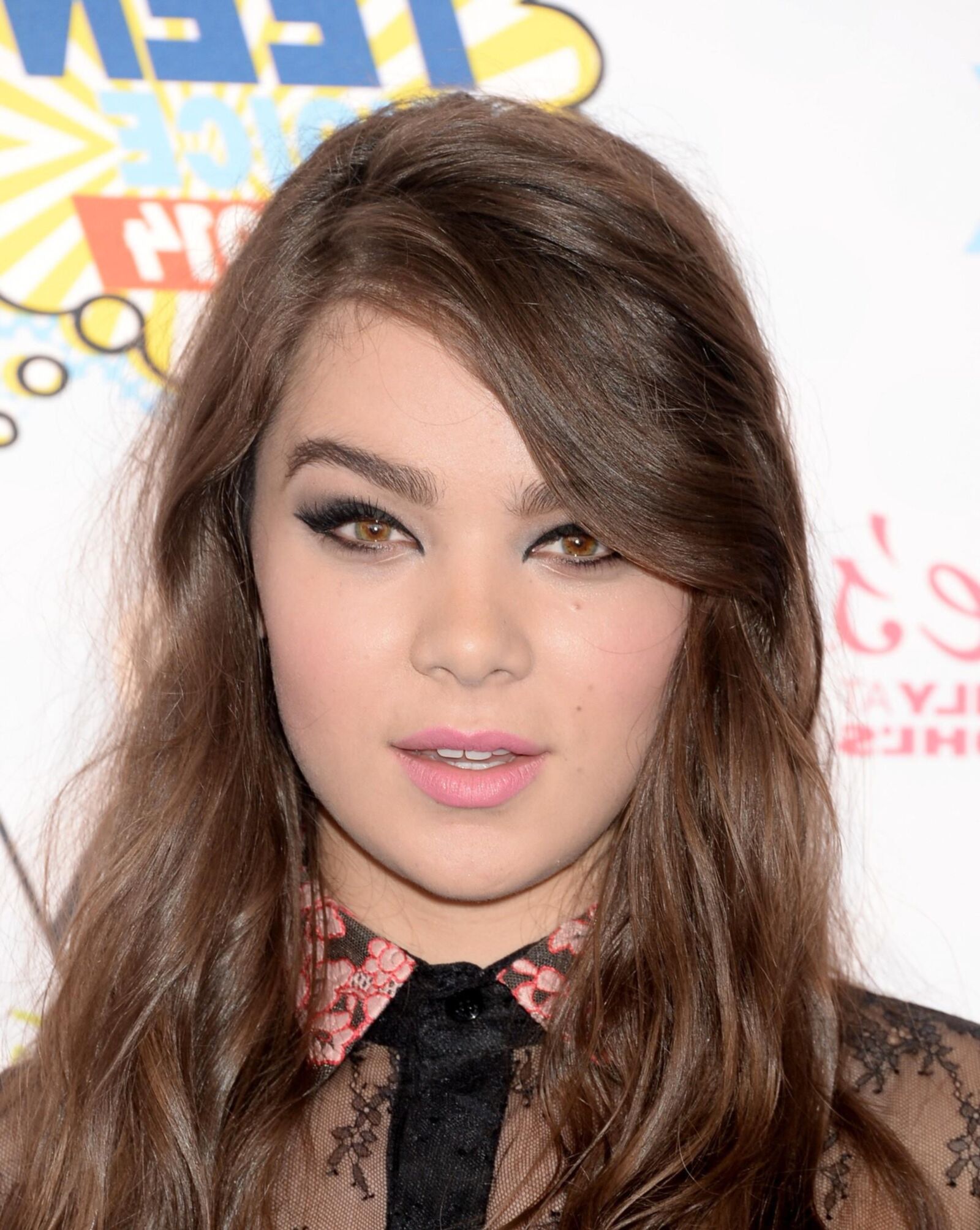 Hailee Steinfeld, no doubt why the producers engaged her 