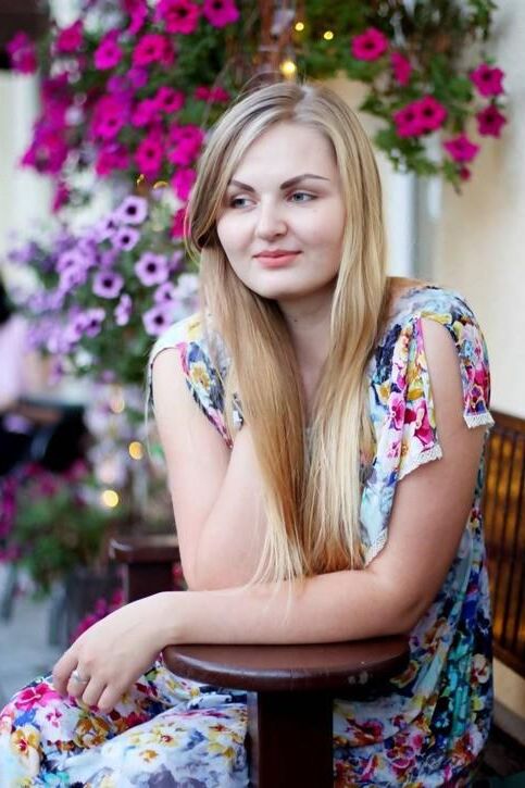 Beautiful blonde Julia from Minsk in Belarus