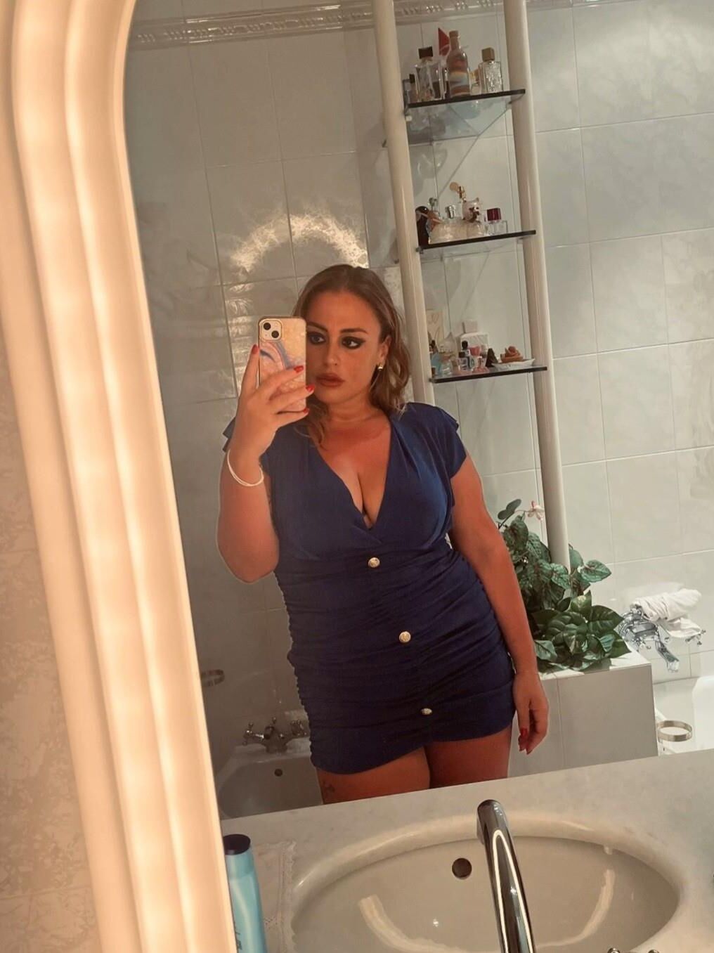 Arianna Bbw teen