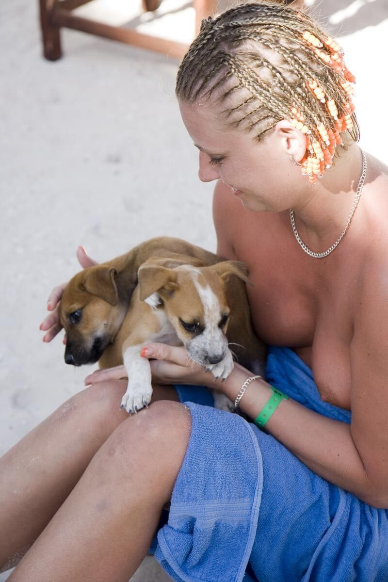 Sexy short haired blonde vacation