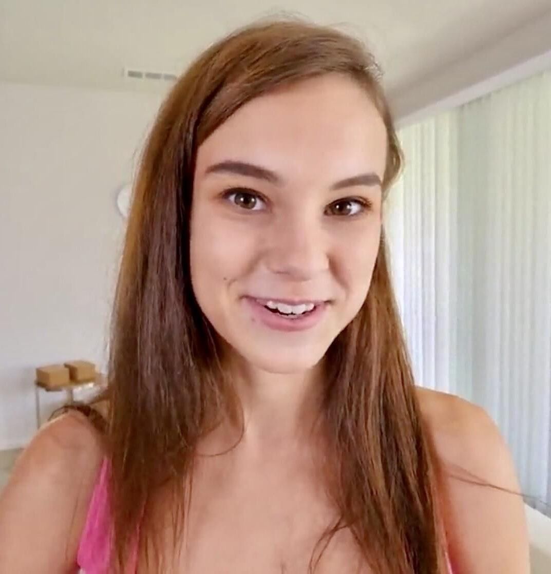 Ellie Schönheit dünne Analbrunette Teen gemischte heiße Fotos