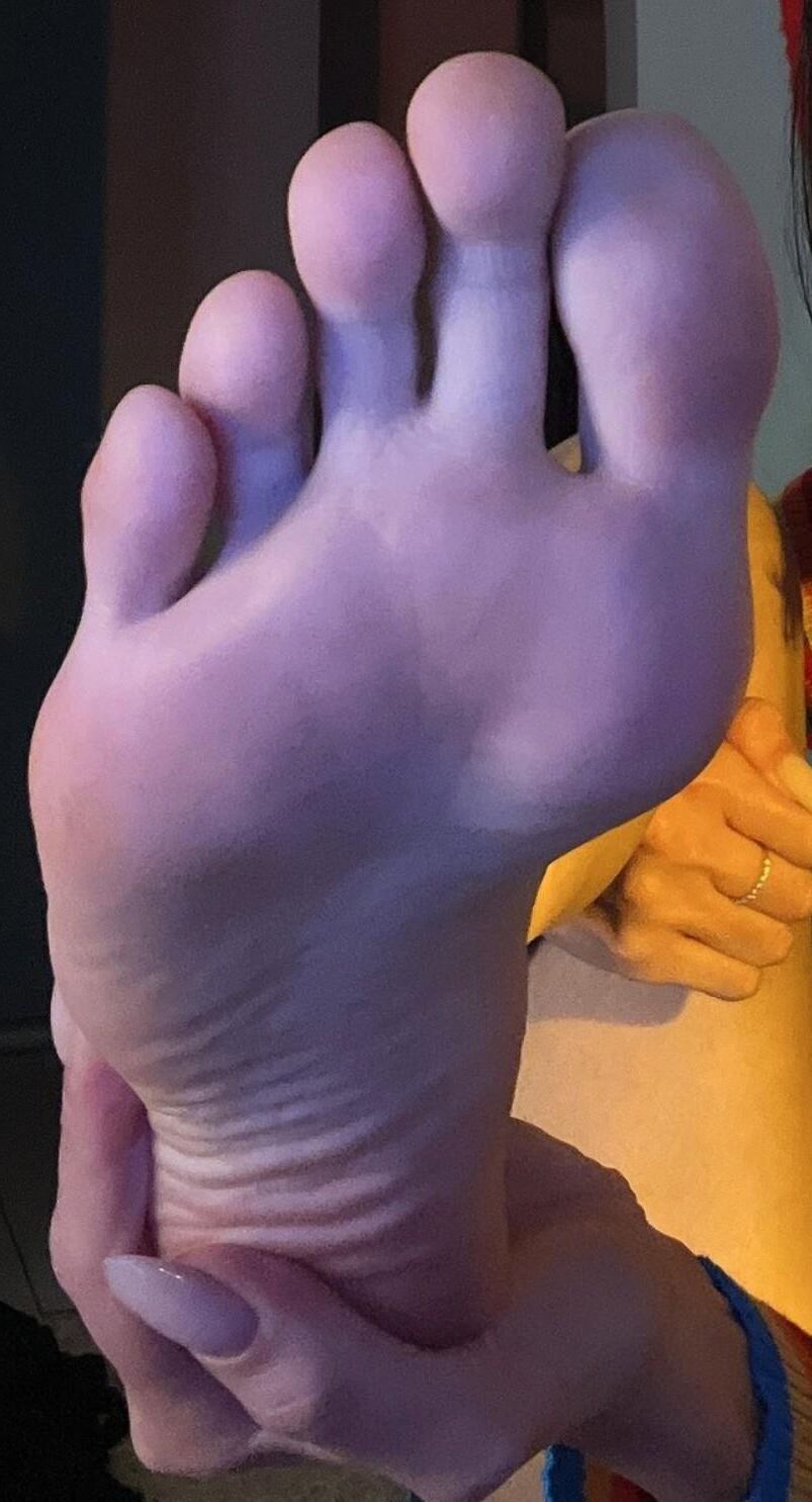 Feet Female Teen 