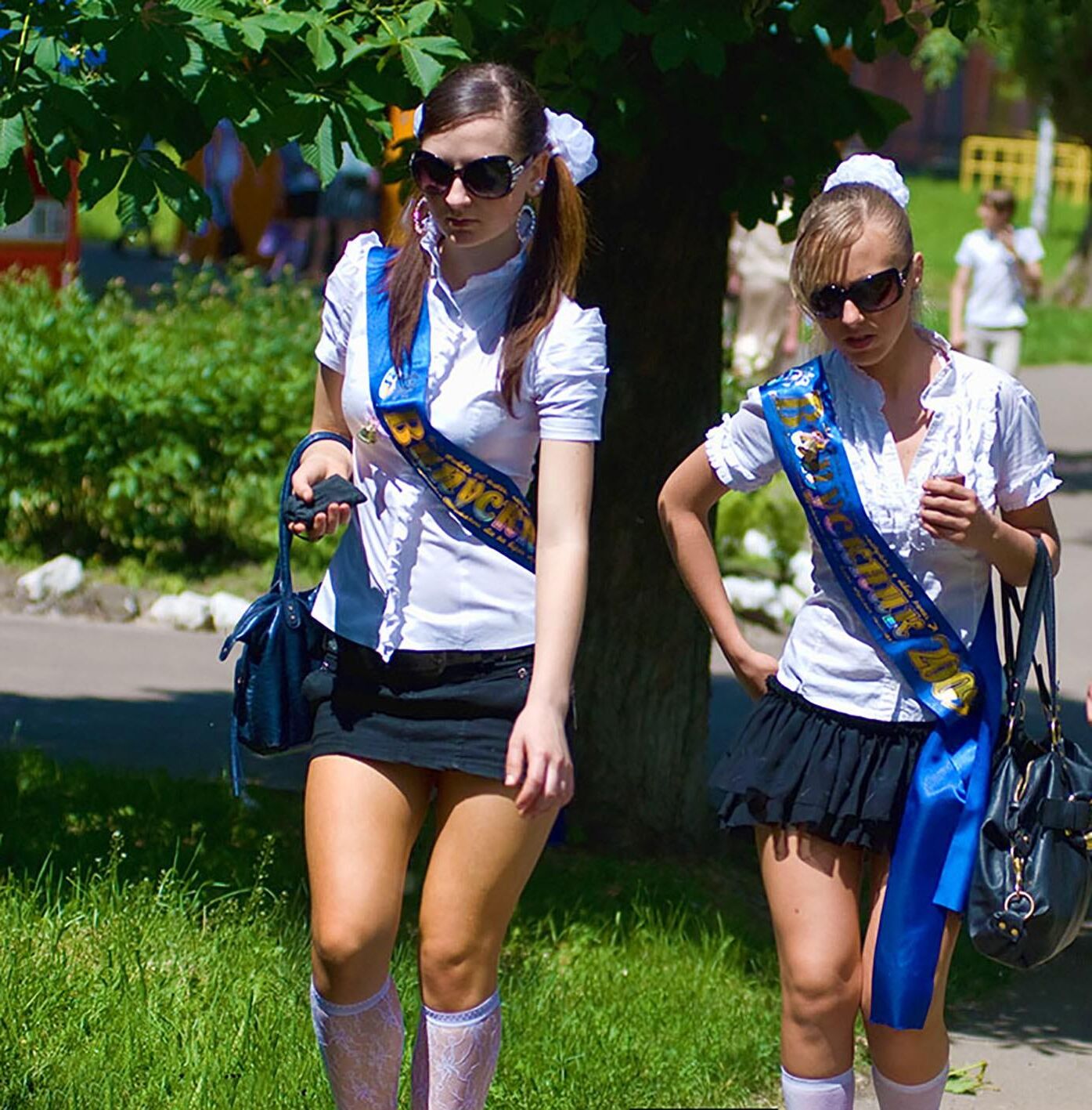 Summer Schoolgirl Party at the City Fountain