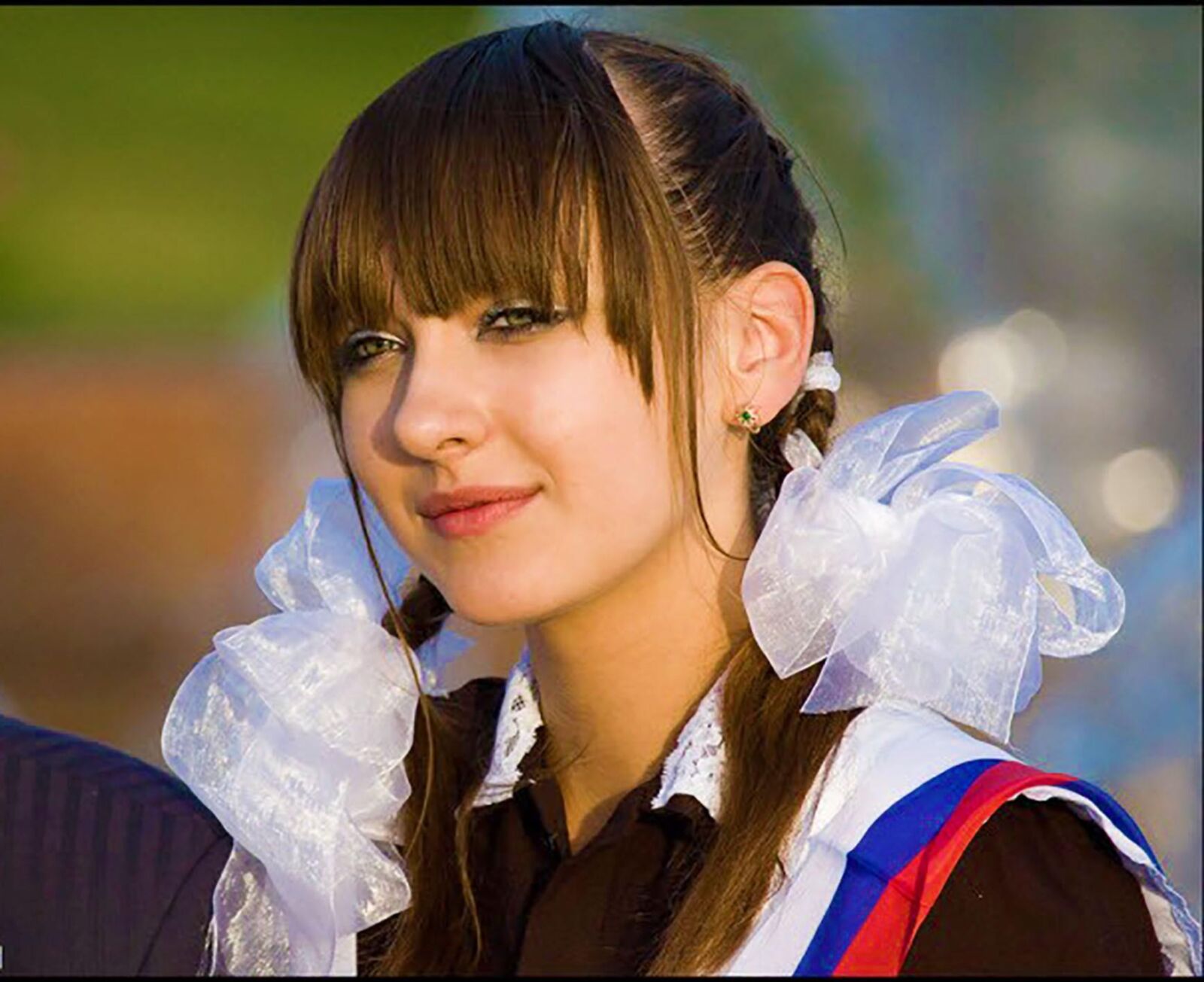 Summer Schoolgirl Party at the City Fountain