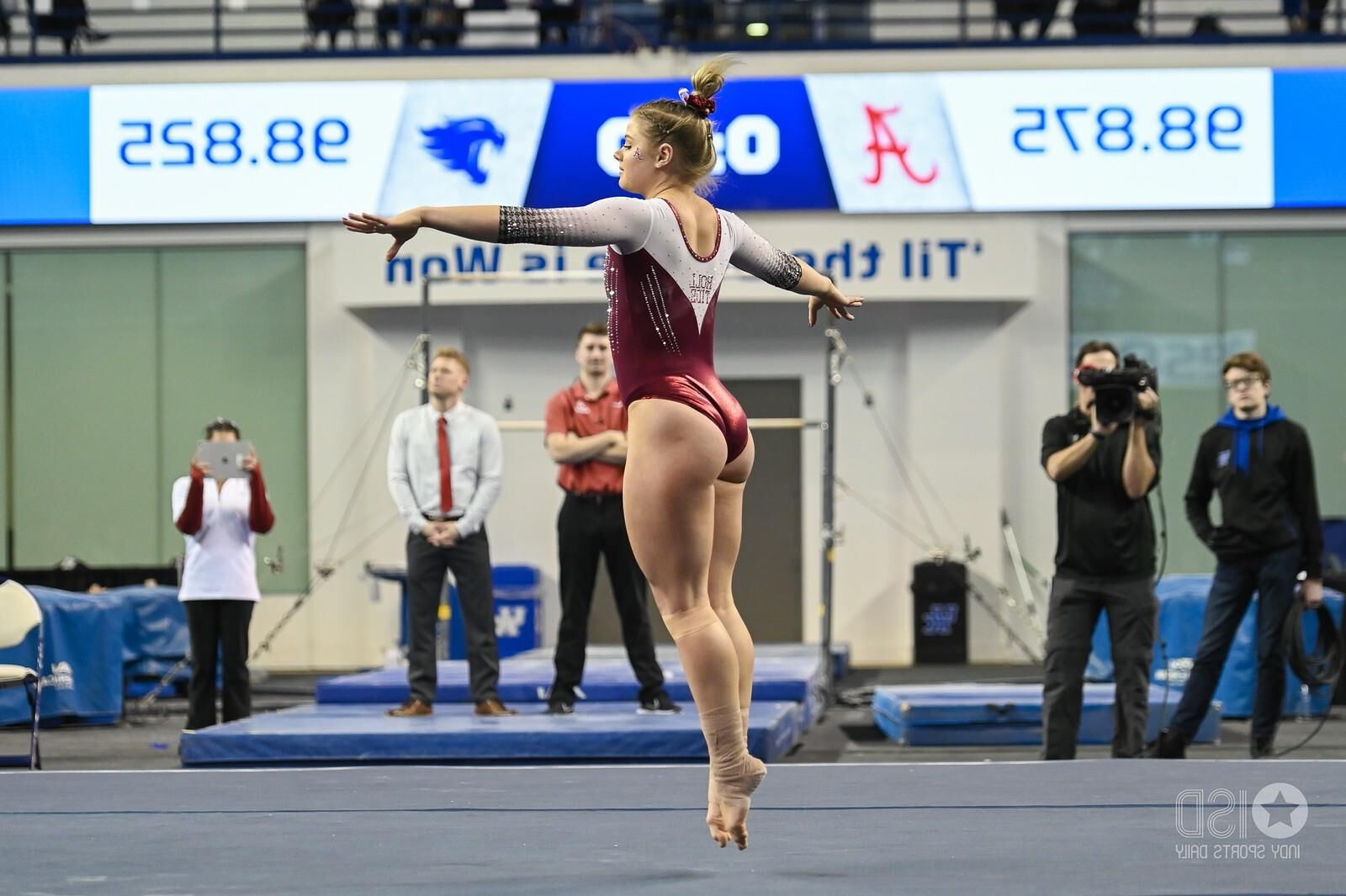 Very Hot College Gymnasts Part 