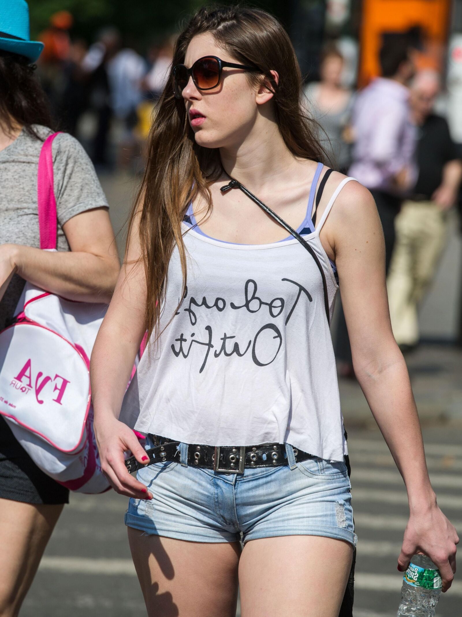 Belezas (meninas de shorts sinceras)