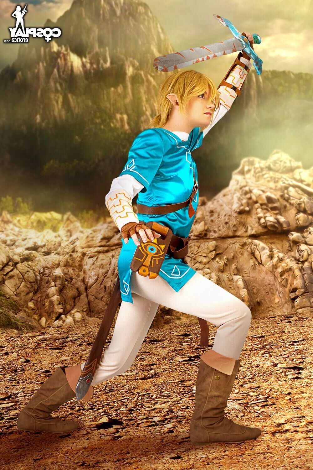 Cosplay Erotica Breast of the Wild (Zelda Link Nude Cosplay)