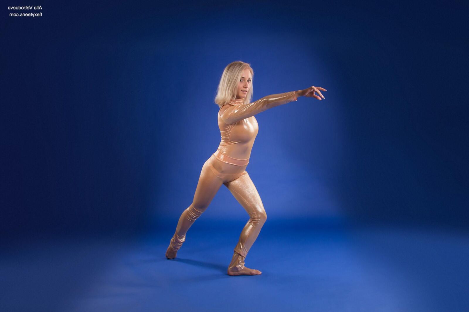 Alla Vetrodueva Blue