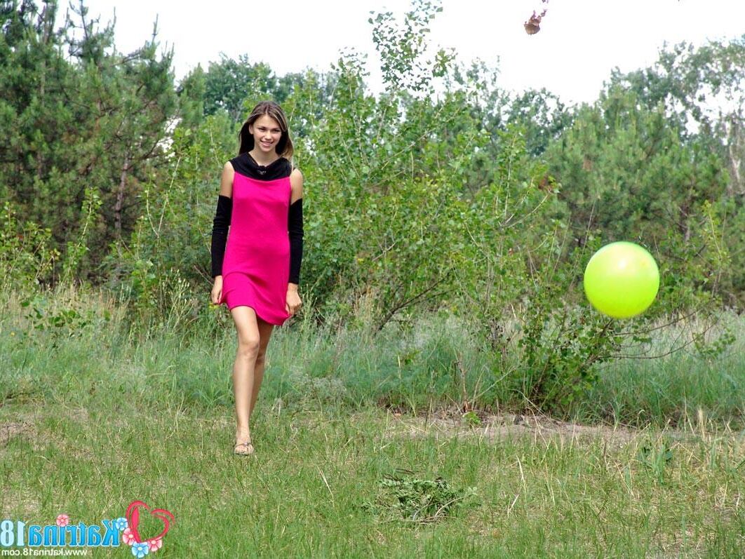 Katrina _ green ball