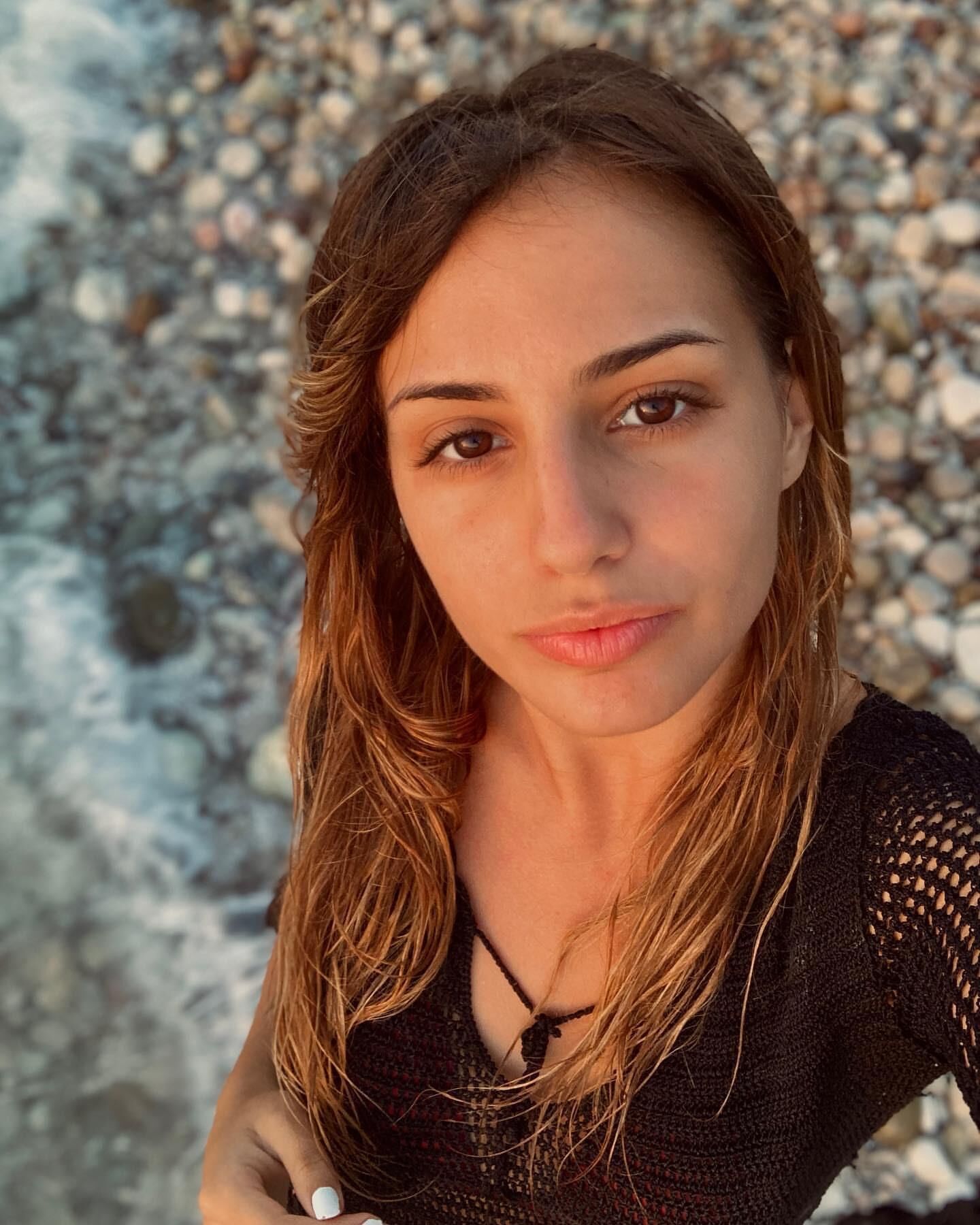 Salope serbe serrée Teen Milica / Srbija Uska Drolja Klinka Milica