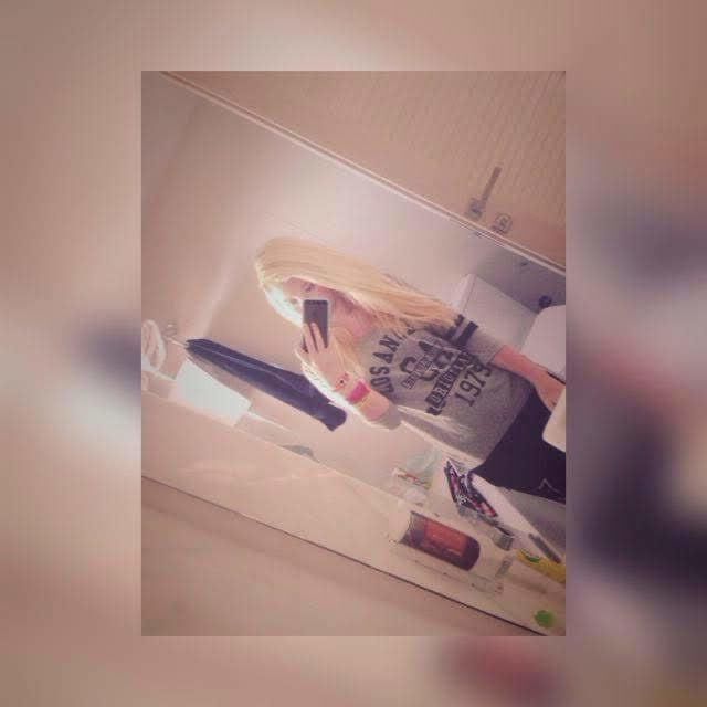 German Skinny Teen Lexi