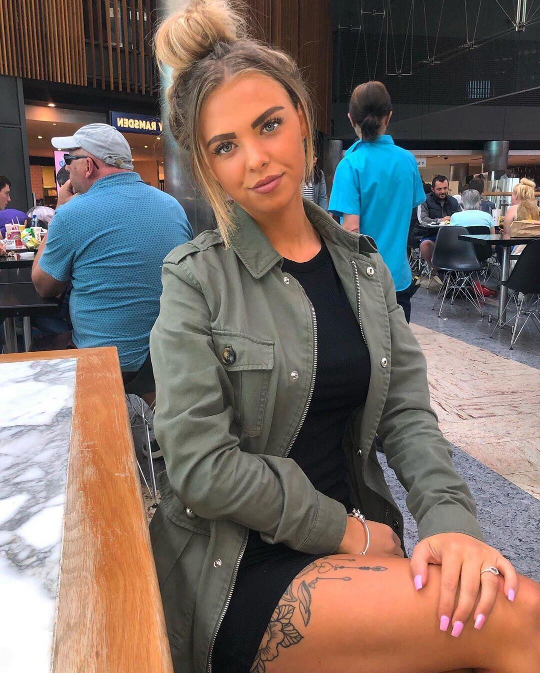 Keeley buckable hypersexualized chav chavs