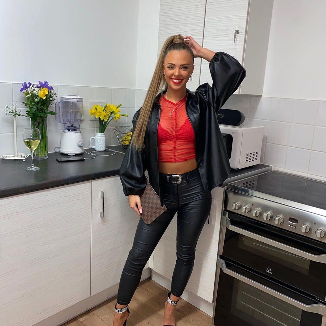 Keeley buckable hypersexualized chav chavs