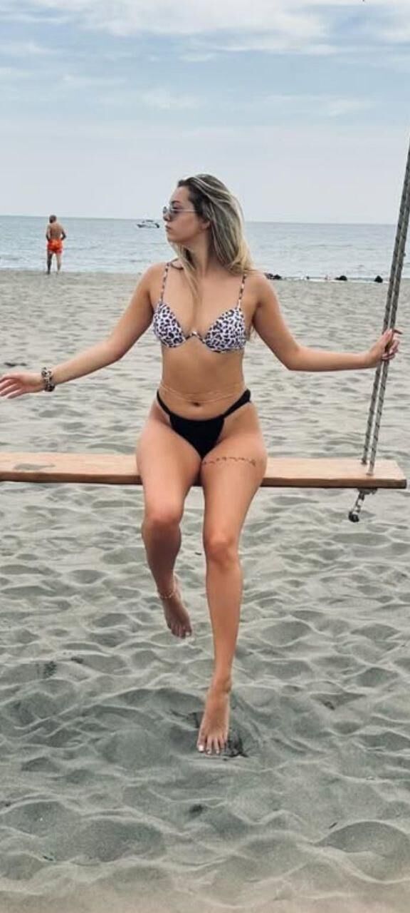 Serbian teen sister,her stuff/Srbija klinka sestra i njen ves 