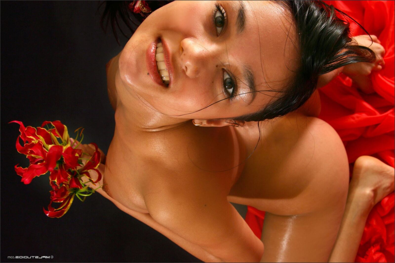 Kamilla / Lydia / Donita russian teen oiled up, with flower