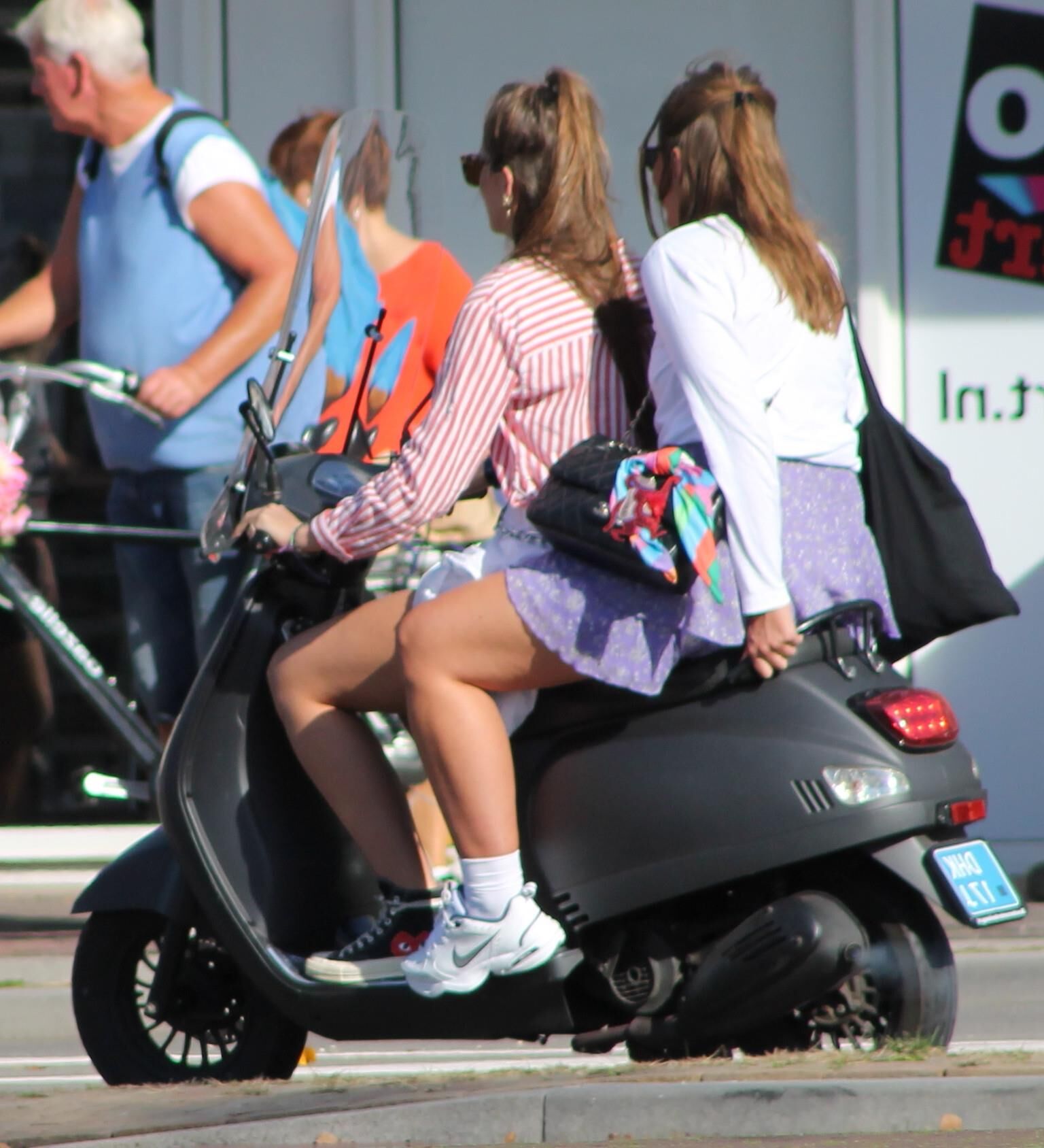 Candid Girls Teen Street Voyeur 