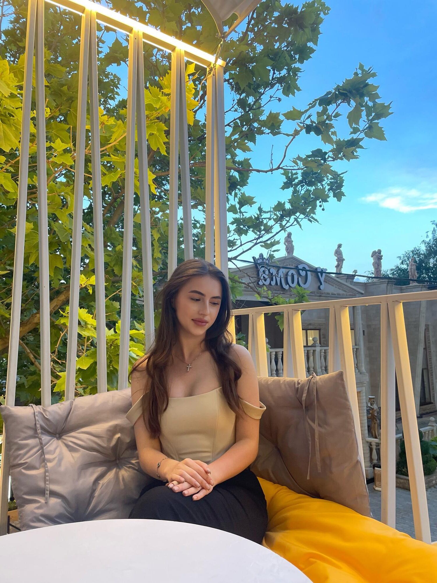 Non Nude Girlfriends Mixed 