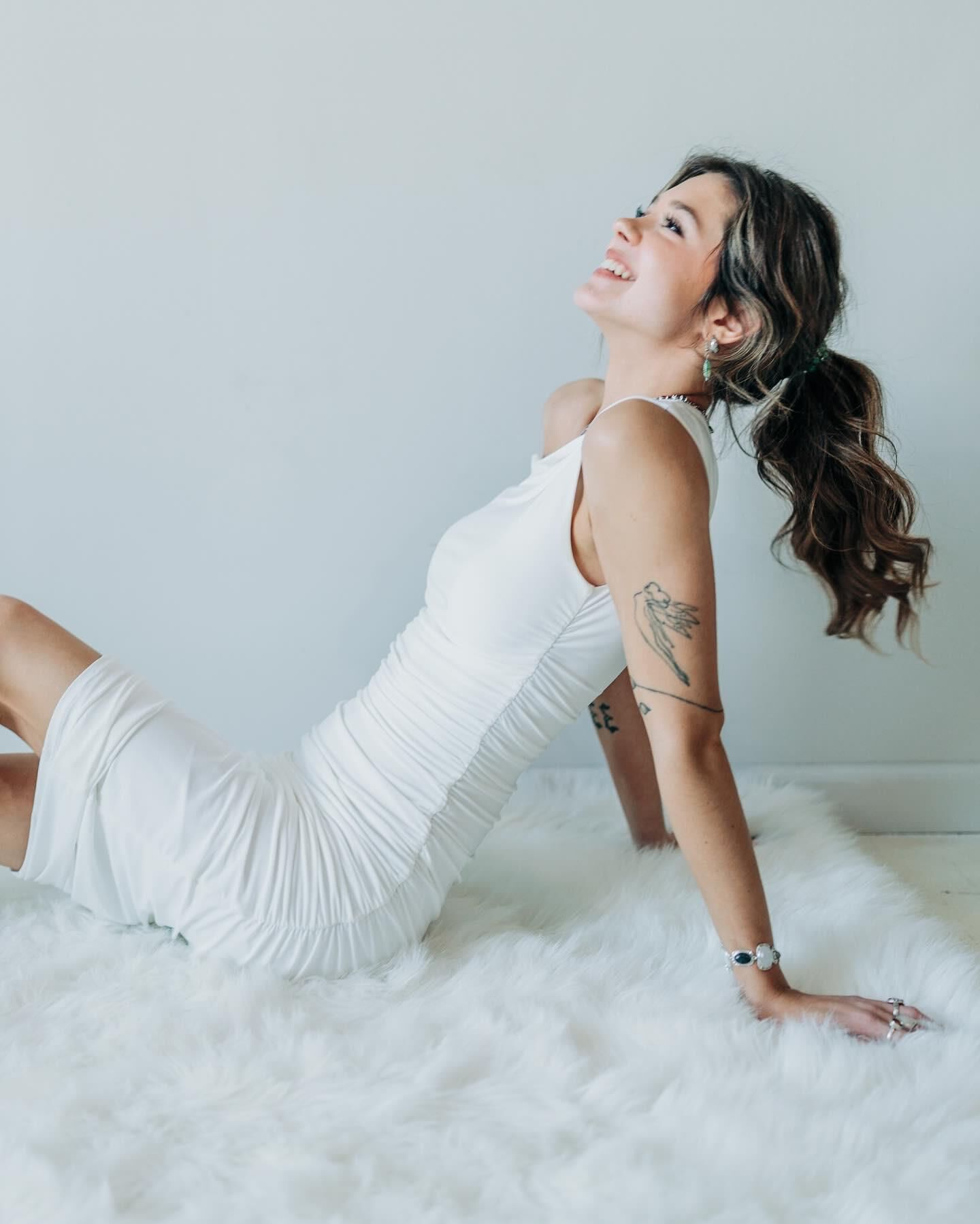 Skylar is sexy 