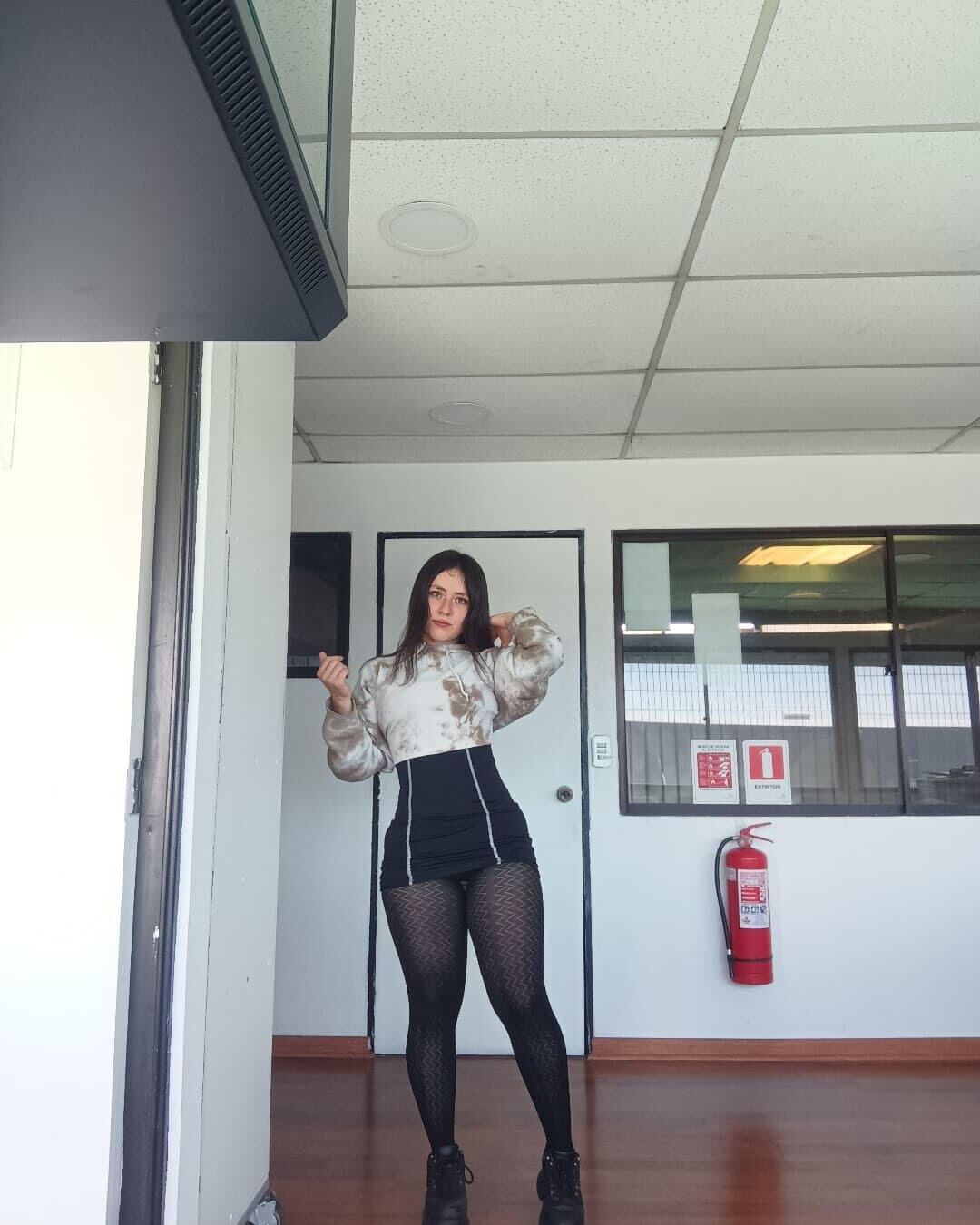 Liss in pantyhose & tights