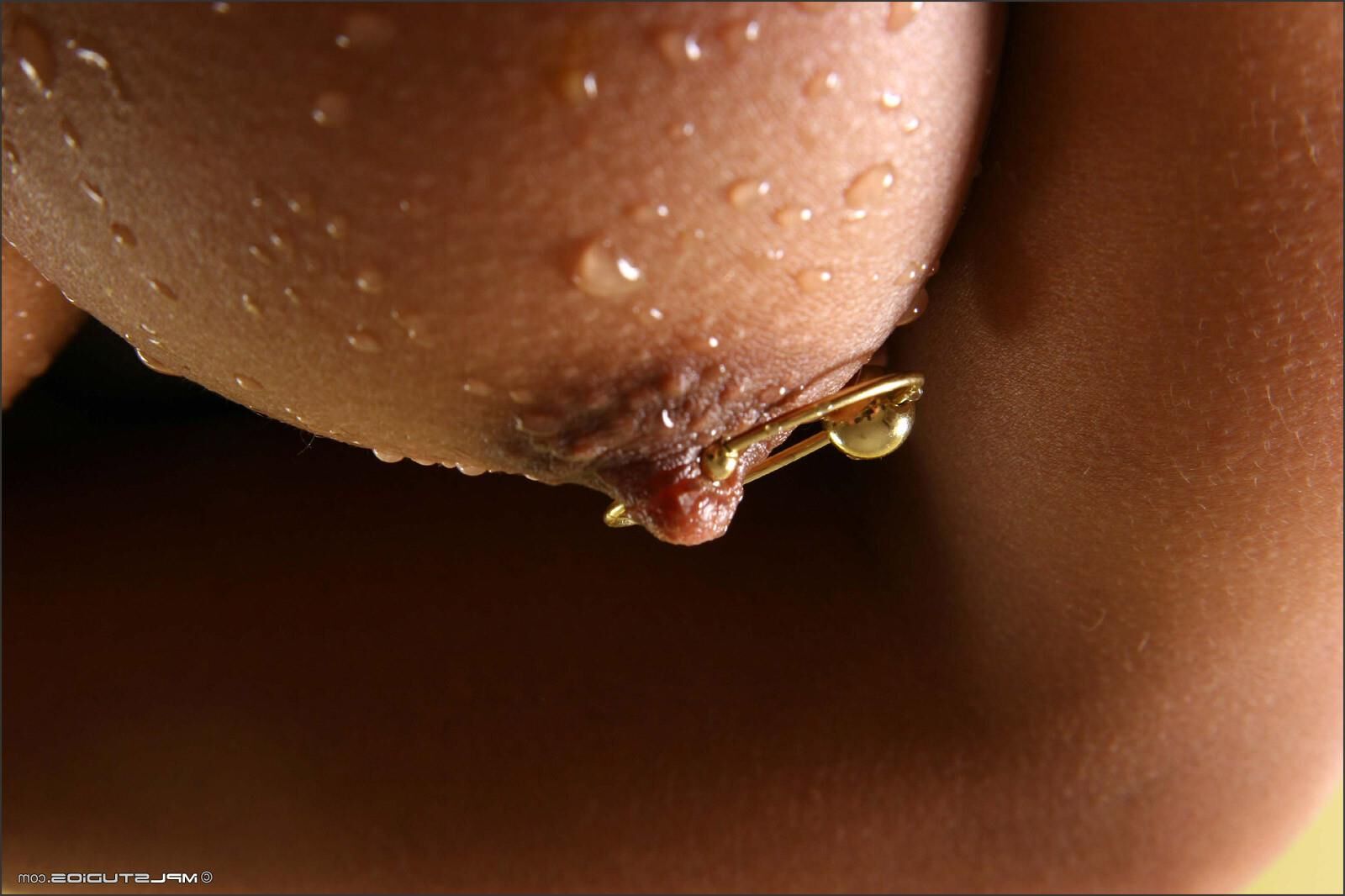 Kamilla / Lydia / Donita nude wet body, piercings