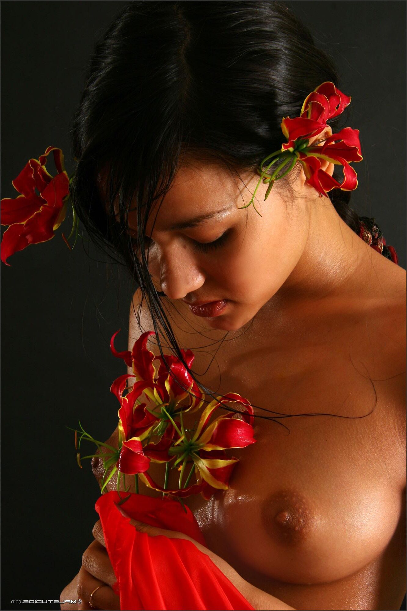 Kamilla / Lydia / Donita russian teen oiled up, with flower