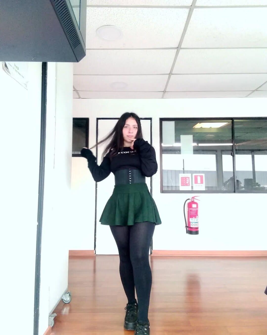 Liss in pantyhose & tights