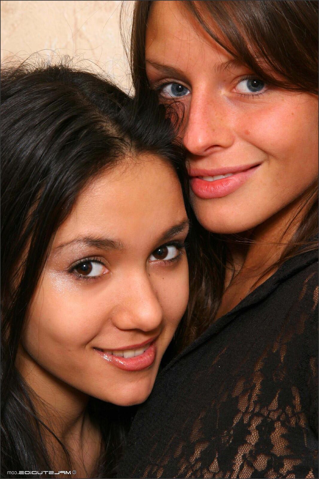 Kamilla / Lydia / Donita nipple sucking, behind the scenes