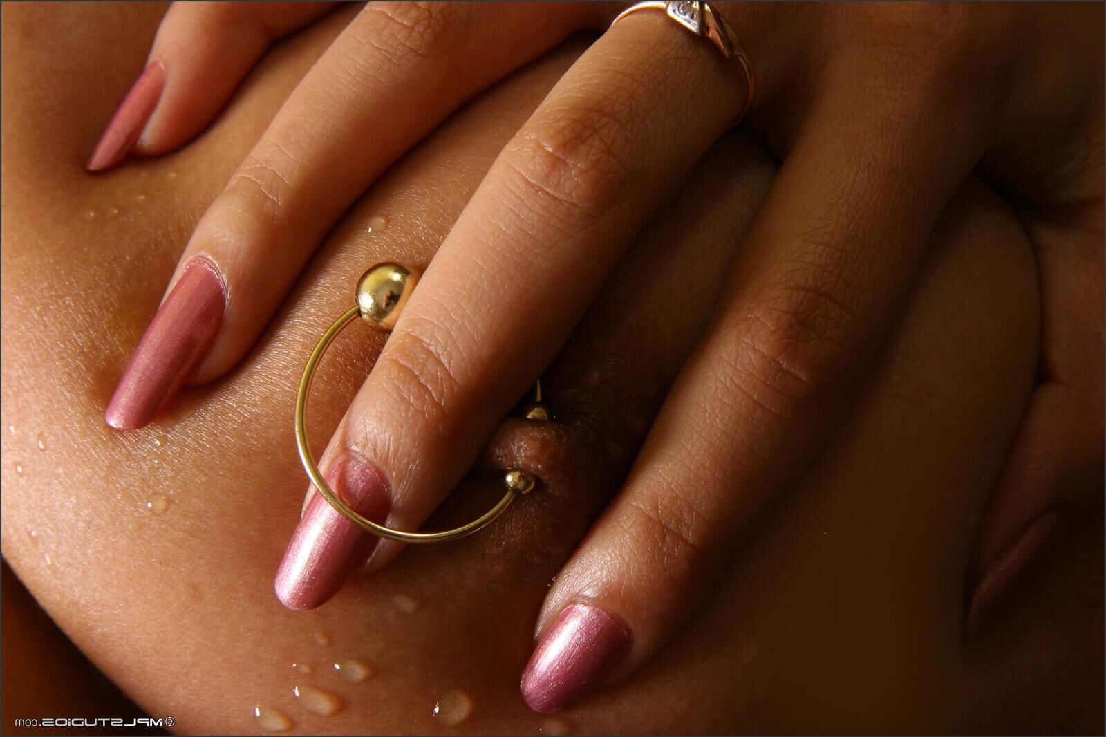Kamilla / Lydia / Donita nude wet body, piercings
