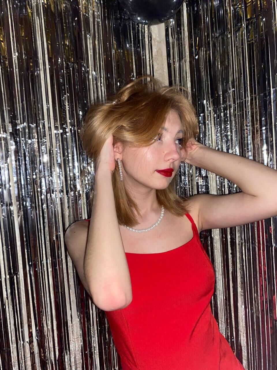 Non Nude Girlfriends Mixed 