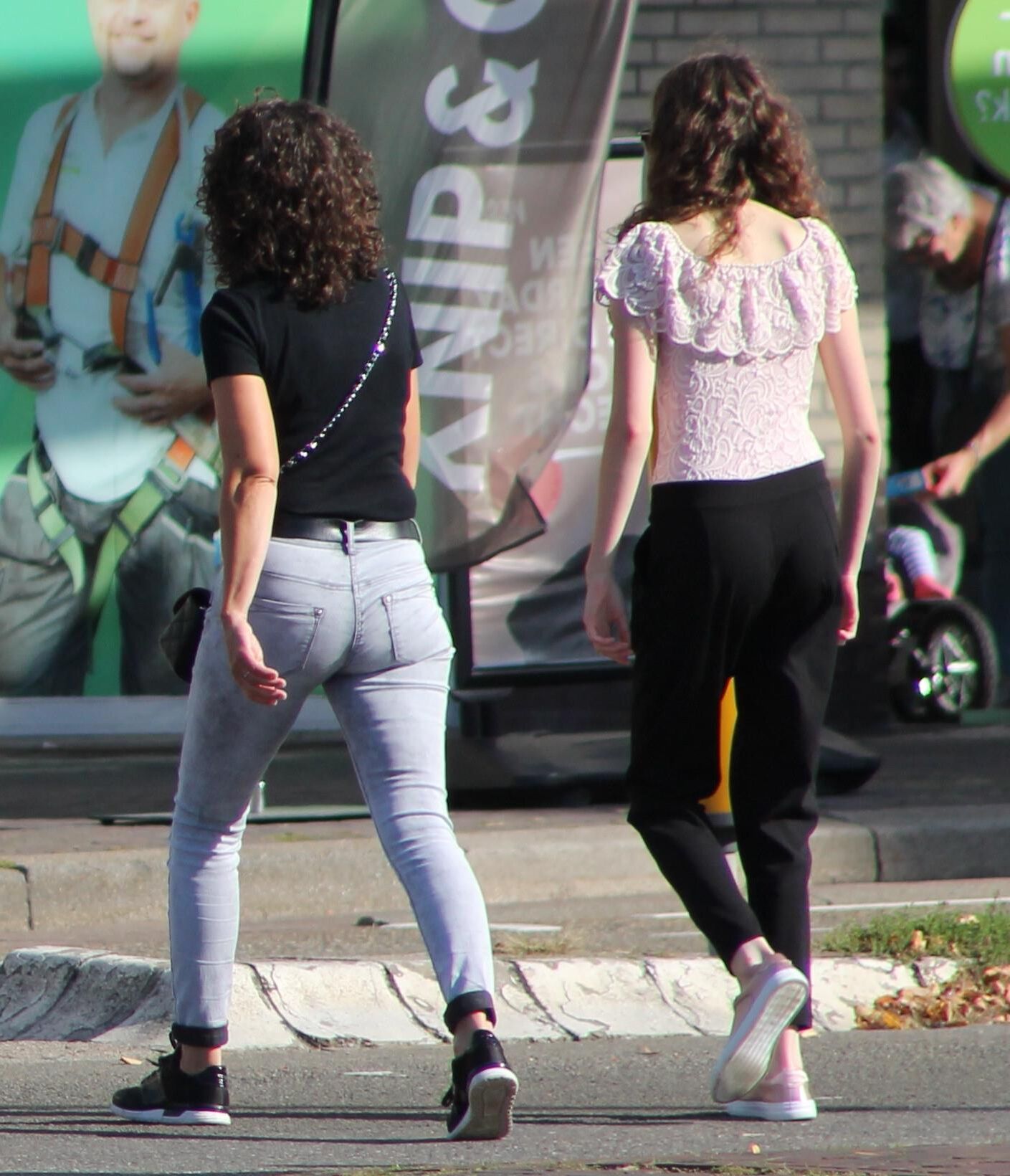 Candid Girls Teen Street Voyeur 