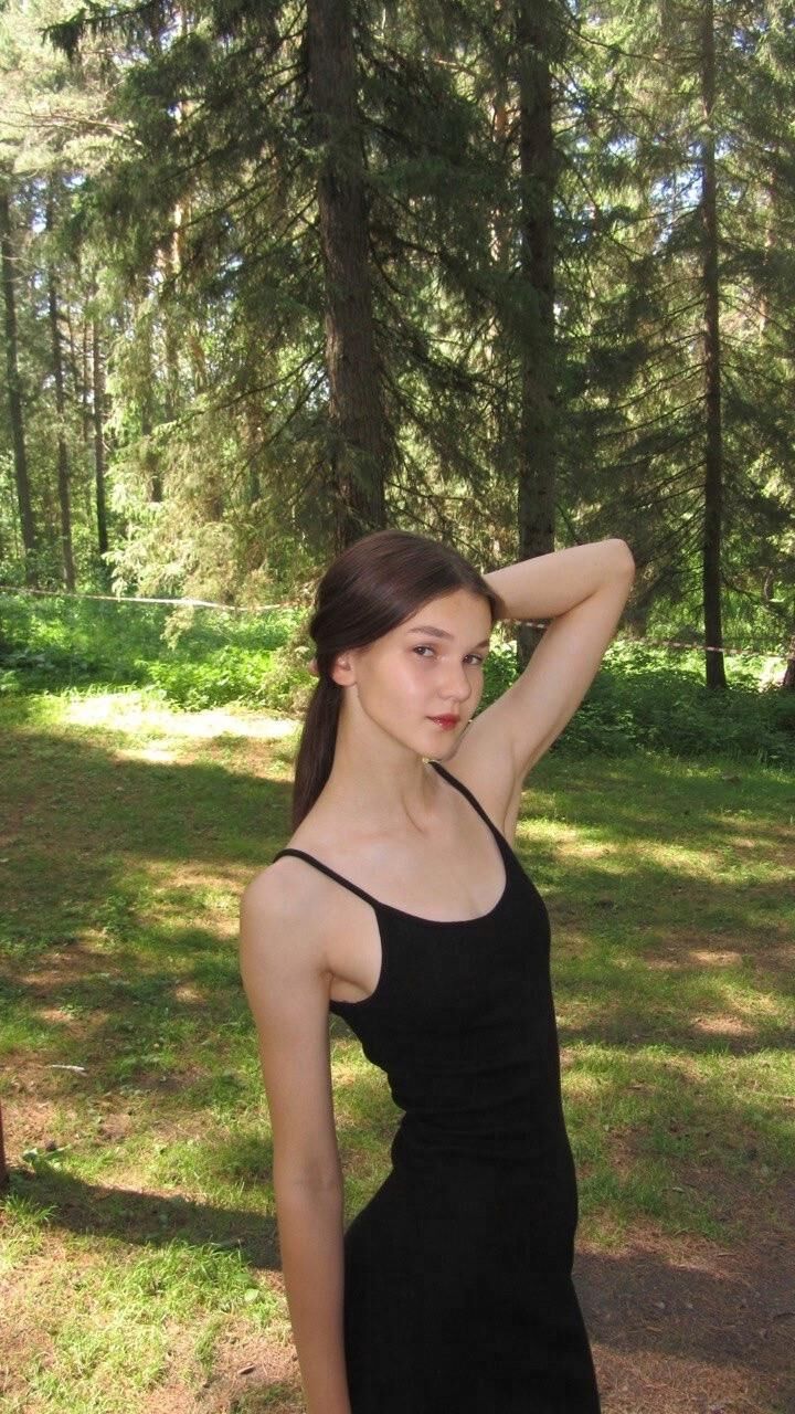 Copines non nues mélangées