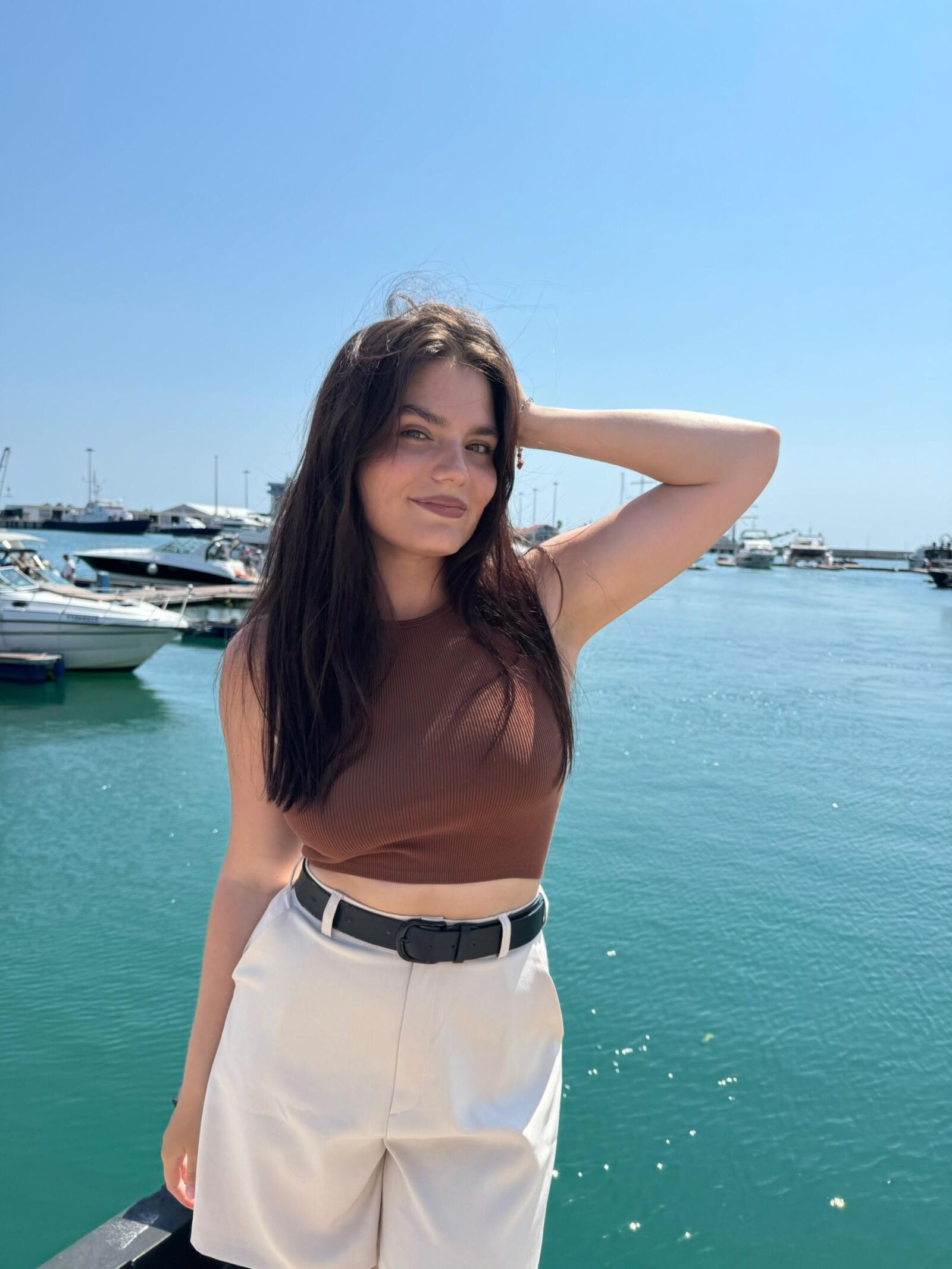 Copines non nues mélangées