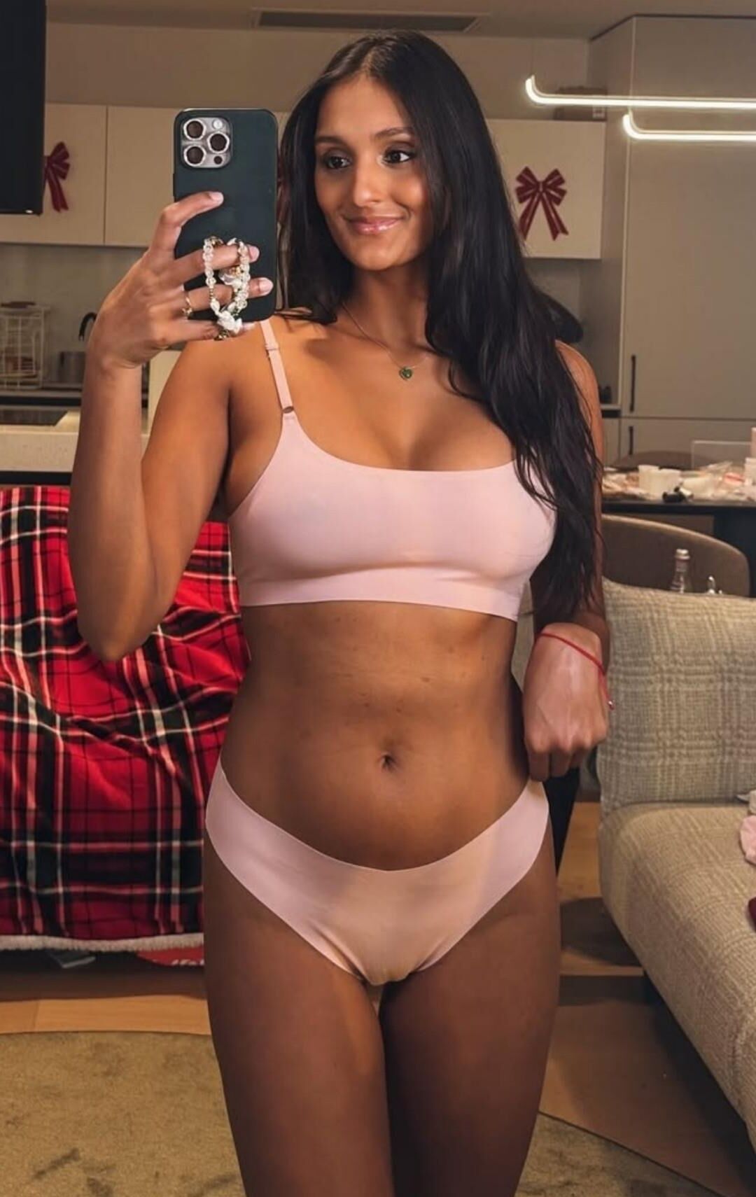 Lingerie babes 
