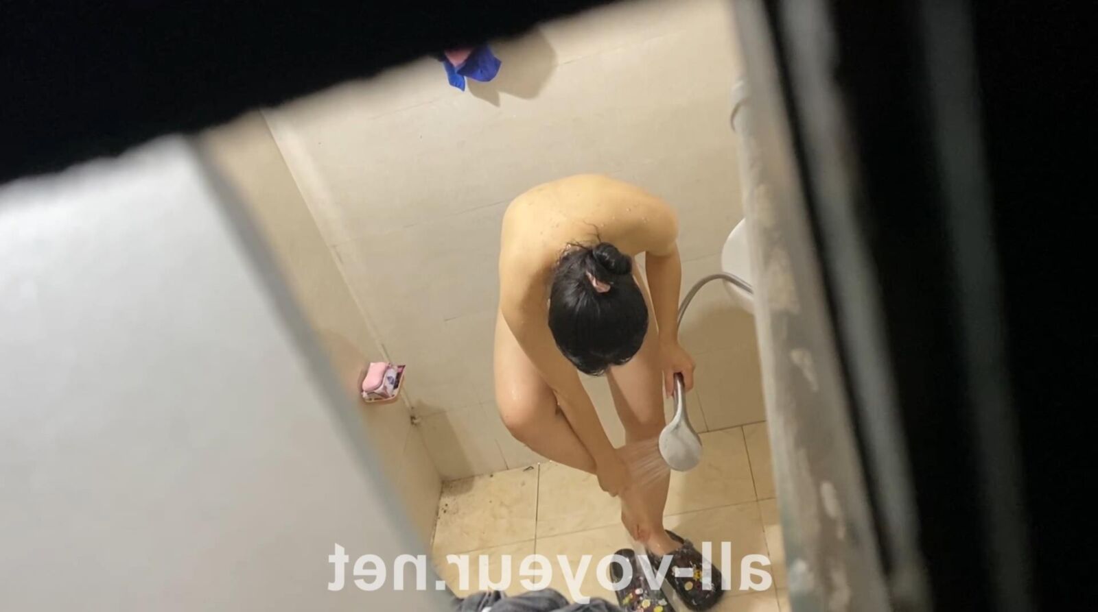 Chinese Dormitory Public Bath Hidden Camera 