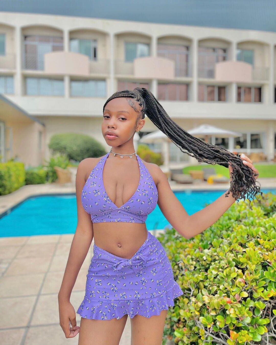 Black girls in bikini 