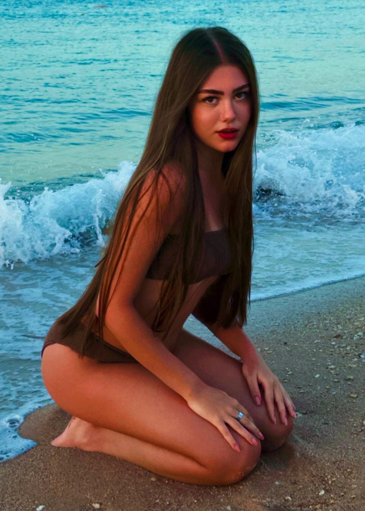 Non Nude Girlfriends Mixed 
