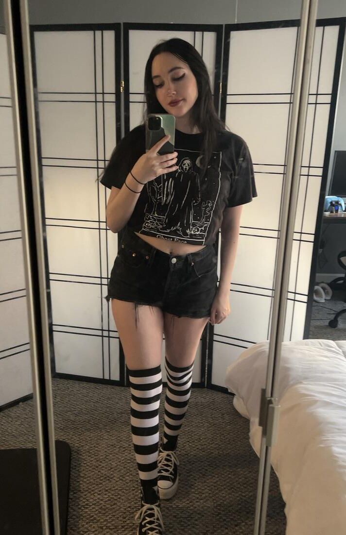 Grim_barbie