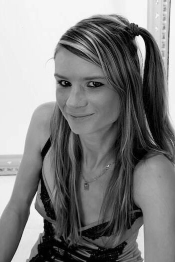 Weronika bare hooker Muri