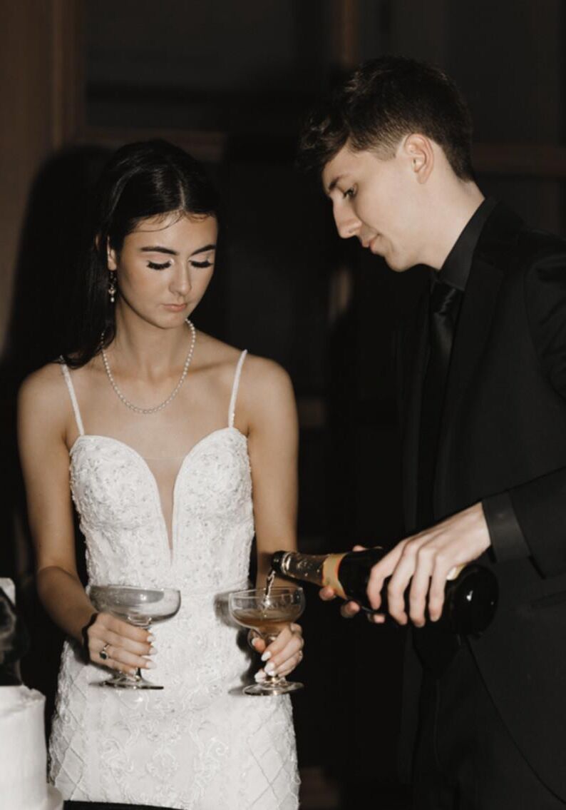 Bride Kim Exposed (Voll -Set)