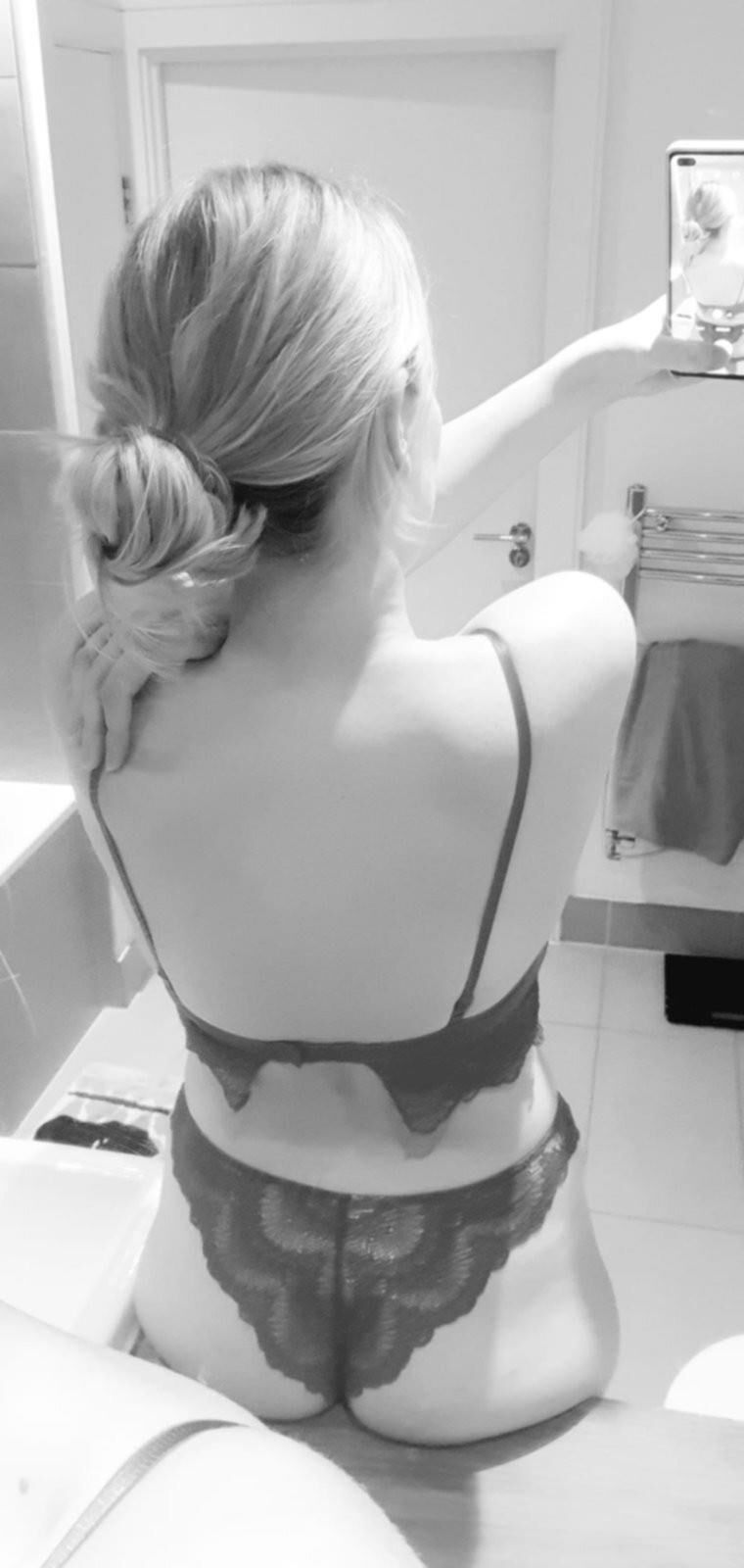 No Name Sexy Slut