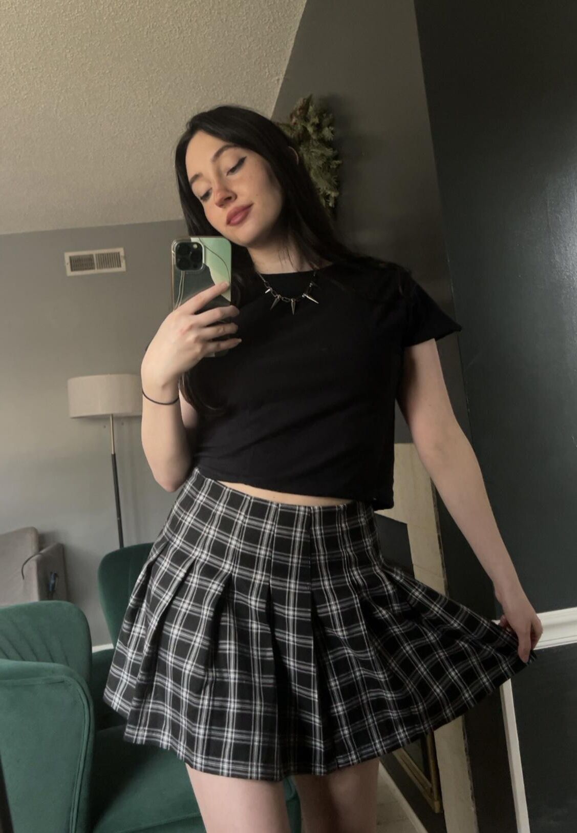 Grim_barbie
