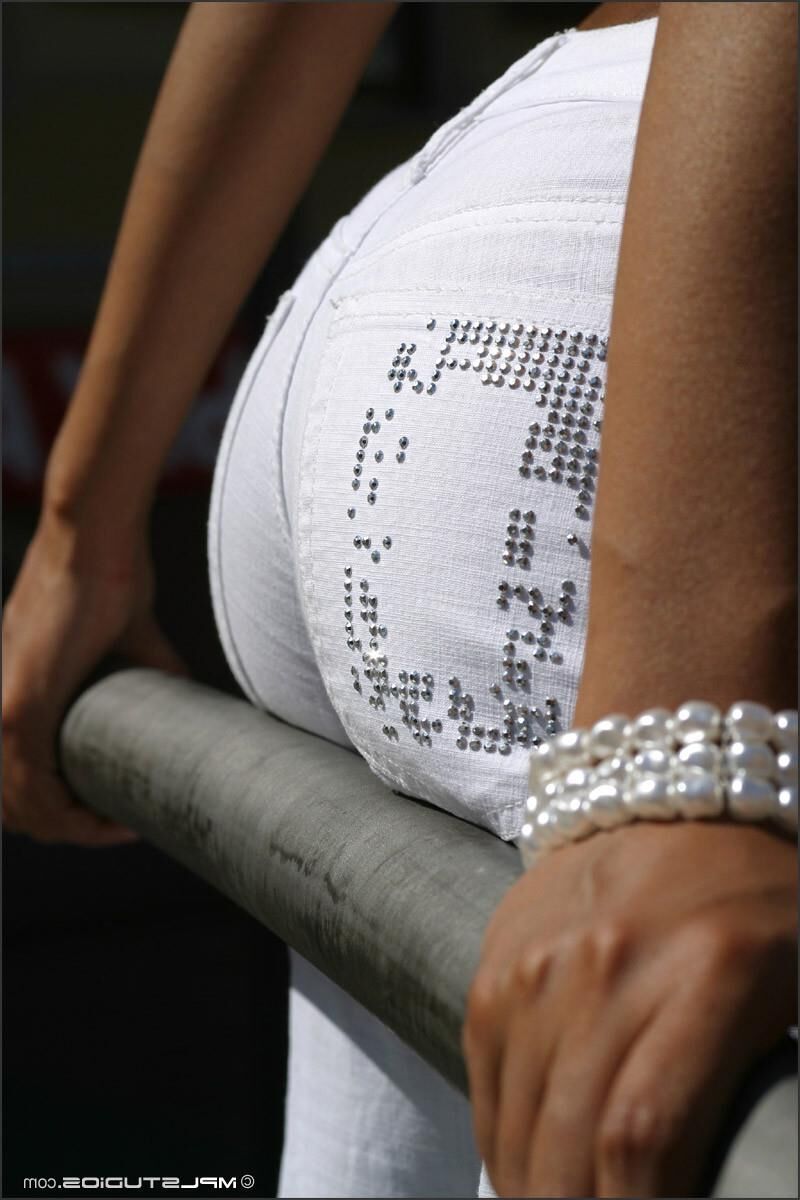 Kamilla / Lydia / Donita russian teen in crop top in public