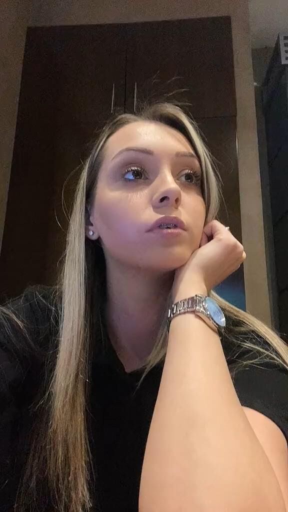 Serbian teen sister,her stuff/Srbija klinka sestra i njen ves 