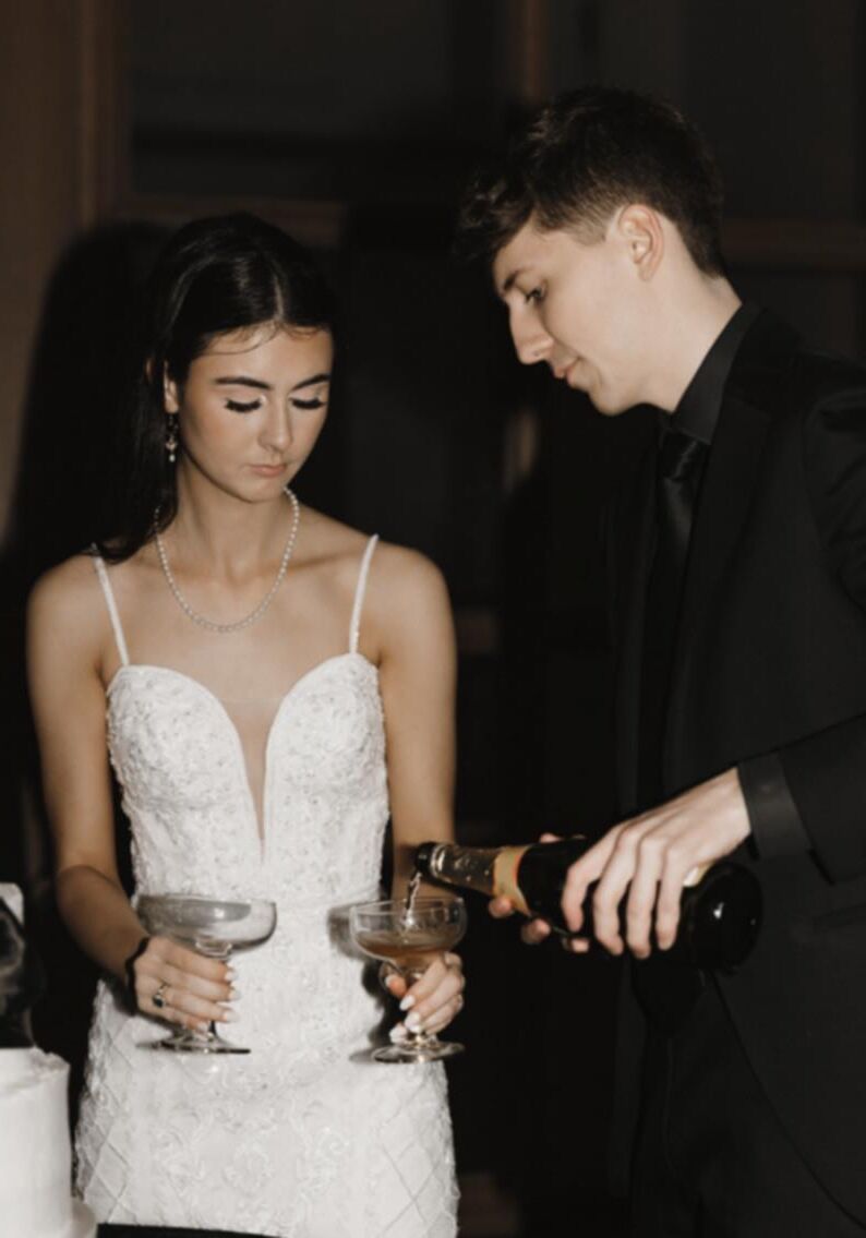 Bride Kim Exposed (Voll -Set)