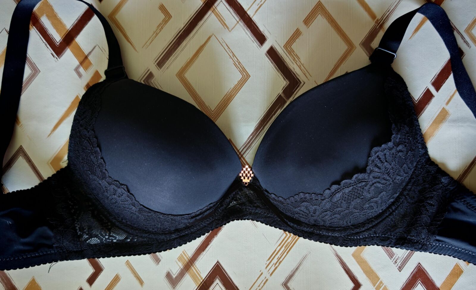 Serbian teen sister,her stuff/Srbija klinka sestra i njen ves 