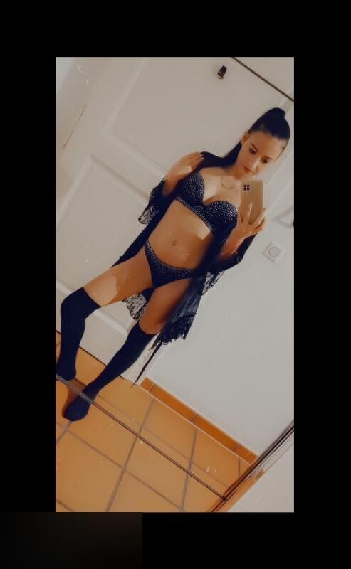 Lara bare hooker Basel
