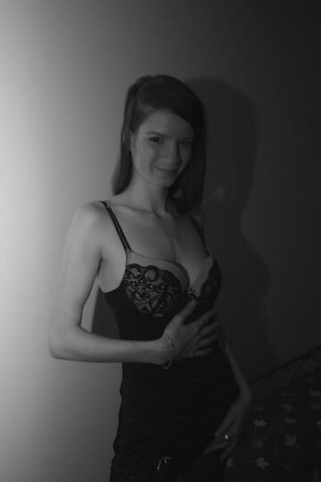 Weronika bare hooker Muri