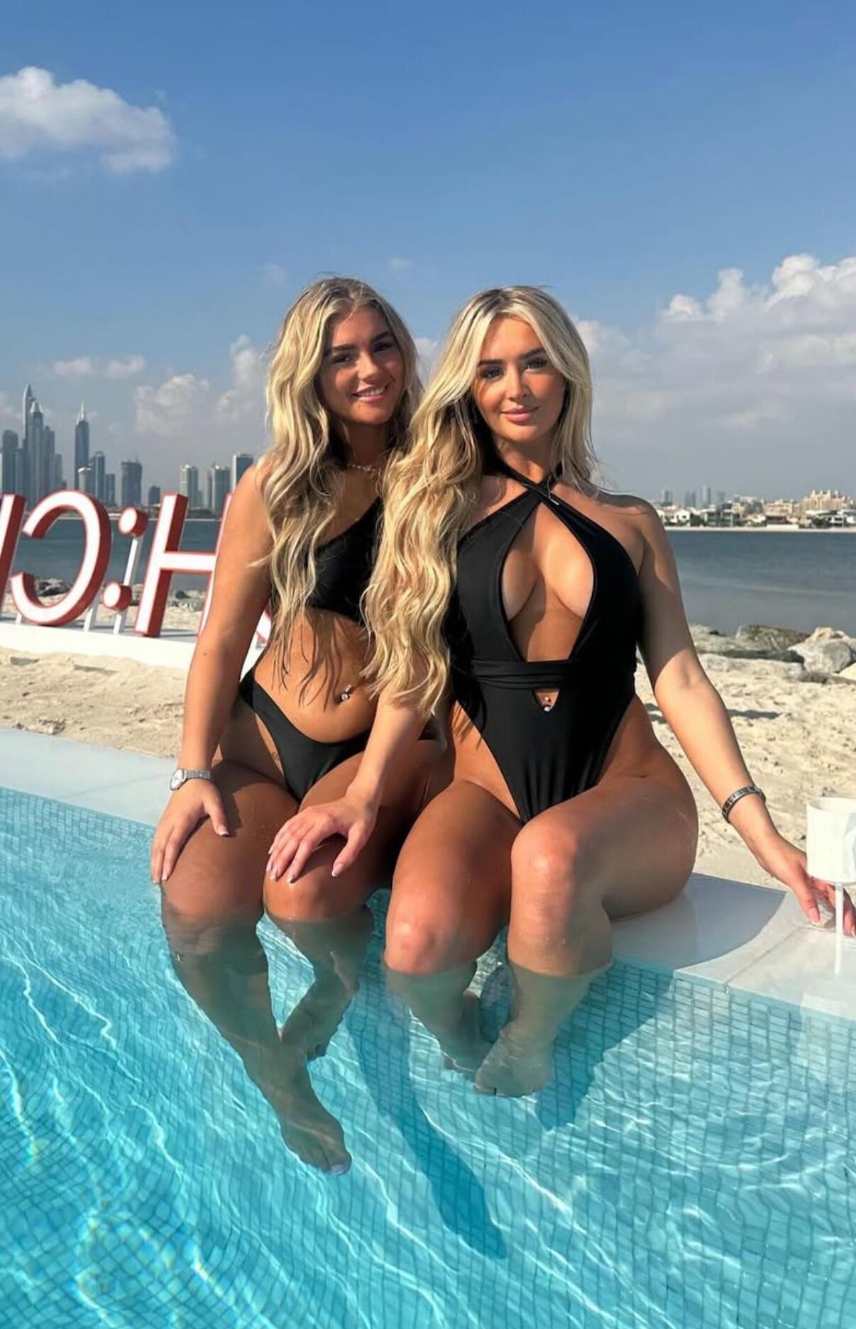 Fuckable hotties 