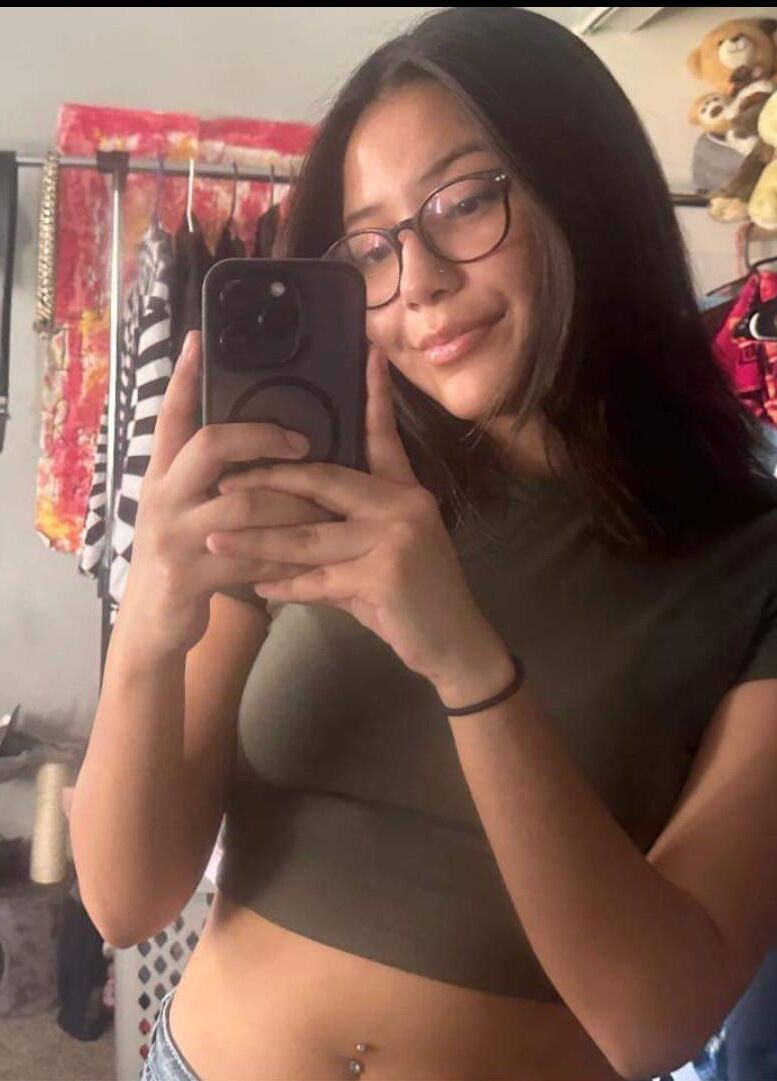 Sexy yr old hottie